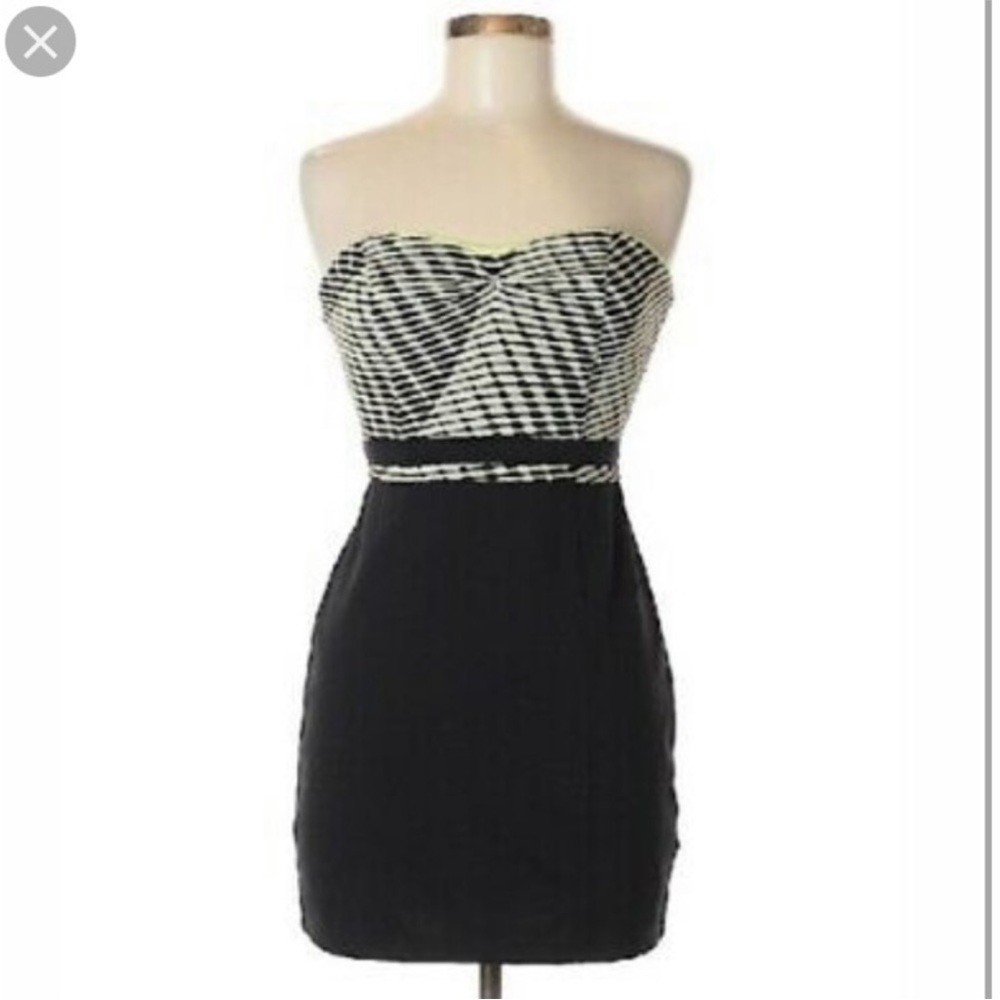 Silence + Noise Strapless Body Con Dress Size Small